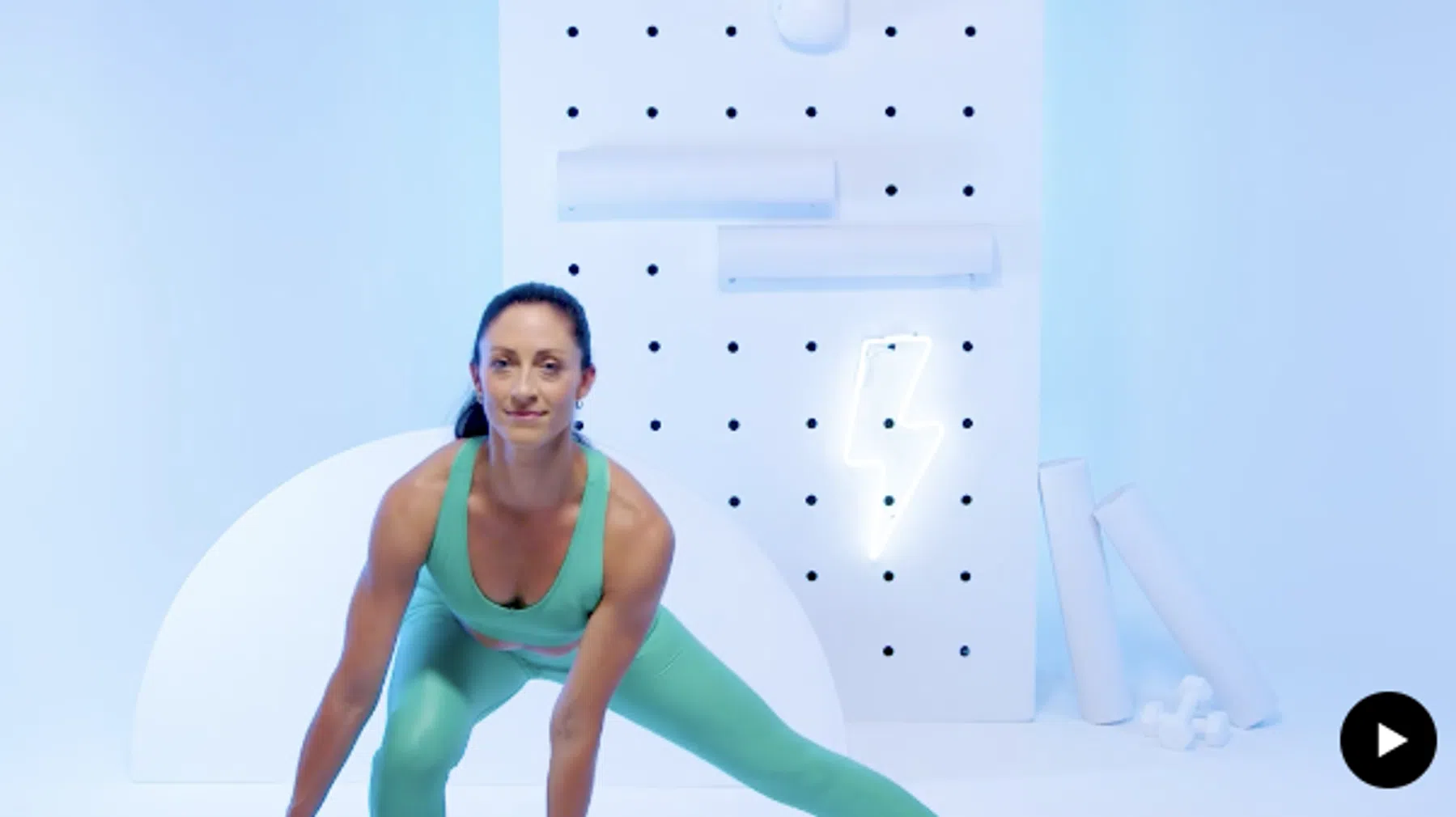 lateral lunge